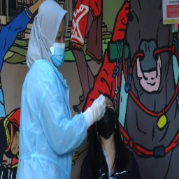 Antisipasi Omicron, Stasiun Surabaya Gubeng Terapkan Aturan Ketat Prokes