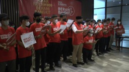 Bantu Masyarakat Terdampak Pandemi, Pemuda Surabaya Gelorakan Berani Bangkit