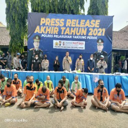 Polres Tanjung Perak Surabaya Gelar Akhir Tahun 2021 dan Pengamanan Tahun baru