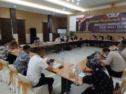 Kapolsek Sukolilo Hadiri Rapat Koordinasi Persiapan Operasional Pemulangan Jamaah Haji Debarkasi Surabaya Tahun 1443H/2022M