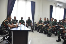 KOMANDO LATIHAN PENERBAL DIDIK TAMTAMA REMAJA PENERBANGAN YANG BERWAWASAN, HANDAL DAN PROFESIONAL