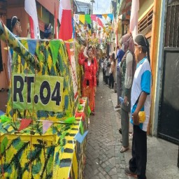 Antusias Warga Margodadi Ikut Karnaval Semarak HUT RI ke 77