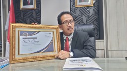 Wakil Ketua DPRD Kota Surabaya Dinobatkan Tokoh Penggerak Budaya Surabaya