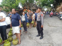 Operasi Pasar jadi salah satu langkah kelangkaan gas LPG 3 Kg, Polri amankan operasi pasar