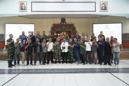 Anjangsana Danrem163/ Wira Satya dengan Awak Media 