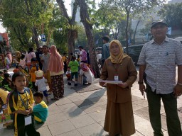 Lomba Mewarnai SDN Kaliasin V Surabaya
