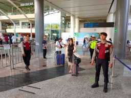 Ciptakan Situasi Kondusif, Polres Bandara Ngurah Rai Gelar Patroli Seputaran Terminal International