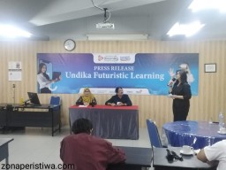 Universitas Dinamika menciptaka inovasi,  "Merdeka Bukan Sekedar Daring"