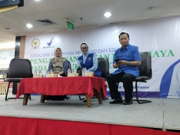 Animo Masyarakat Luar Biasa Para Peserta Sosialisasi Terkait BPOM Yang Di Gelar Kurniasari Anggota DPR RI Komisi IX