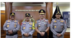 Putu Jayan Danu Putra Resmi Sandang Pangkat Bintang Tiga Polri