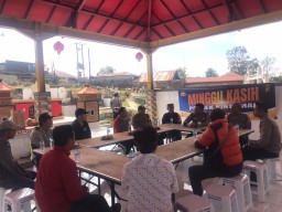 Serap Aspirasi dan Keluhan Masyarakat, Polsek Kintamani Laksanakan Minggu Kasih Bersama Umat Budha Desa Kintamani*