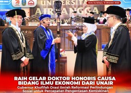 Gubernur Khofifah Raih Gelar Doktor Honoris Causa Bidang Ilmu Ekonomi dari FEB - UNAIR