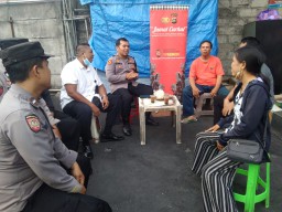 Polsek Denpasar Utara sasar kawasan pasar untuk Jumat Curhat