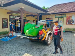 Berkas Dinyatakan Lengkap , Resmi Serahkan Tersangka dan Barang Bukti di Kejaksaan Negeri Denpasar