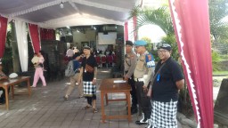 Perayaan Natal di GKI Renon: Polsek Dentim dan Pecalang Bersinergi Lakukan Pengamanan