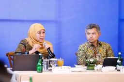 Gubernur Khofifah Berpesan Pertumbuhan Ekonomi 2024 Harus Semakin Inklusif dan Berdampak