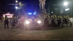 Jaga Harkamtibmas Kondusif Jelang Pencoblosan Polsek Denbar Lakukan Patroli Skala Besar