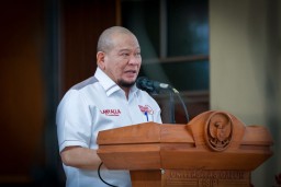 Ketua DPD RI Tanggapi Terkait Carok Seharusnya Direvitalisasi Menjadi Produk Kebudayaan Suku Madura