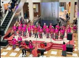 Ceria Breeze Angklung Tangerang Tampil Memikat di Perayaan Imlek