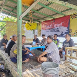 Polsek Kuta Selatan Gelar Jumat Curhat Bersama Nelayan Tanjung Benoa, Bahas Toleransi dan Nyepi