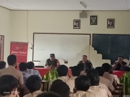 Ciptakan Kamtibmas Kondusif Saat Tahap Rekap Suara, Polsek Kuta Selatan Gelar KRYD dan Blue Light