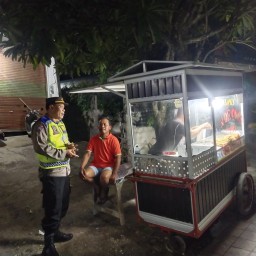 Polsek Kuta Selatan Gelar Patroli Malam untuk Cegah Gangguan Kamtibmas dan Balap Liar jelang Hari Ra