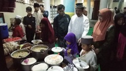 Ikasdasa & Baksos’e Suroboyo Gelar Sahur Bersama di PA & Pesantren Tanfidz Al Quran Muhammadiyah