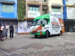 Laznas BMH Jatim Luncurkan Mobil Kebaikan