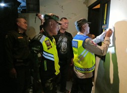 Jaga Kamtibmas Polsek Denbar Kembali Gelar Bung Troli dan Tibduktang Diwilayah Tegal Harum
