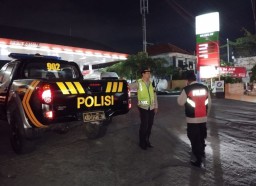Antisipasi Praktik Curang, Bluelight Patroli Polsek Denbar Cek Tiga SPBU