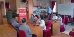 Minggu Kasih Polsek Dentim: Tingkatkan Keamanan Bersama Jelang Hari Raya Nyepi