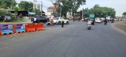 Ops Ketupat Agung 2024: Satgas Preventif Subsatgas Pospam Titi Banda Berhasil Atasi Kepadatan Arus L
