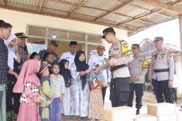 Kapolres Situbondo Resmikan Renovasi Musholla Al-Ikhlas Program Polisi Baik
