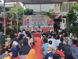 Budi Leksono Calon Anggota DPRD Kota Surabaya Terpilih Buka Puasa Bersama Anak Yatim Piatu
