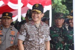 Waka BSSN Komjen Putu Jayan Danu Putra,Salah Satu Bisa Menghancurkan Dunia.