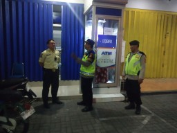 Sambut KTT WWF Polsek Denbar Tingkatkan Patroli Daerah Rawan
