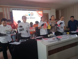 Polrestabes Surabaya Ungkap 32 Kasus Curanmor dan Curat, Amankan 16 Tersangka