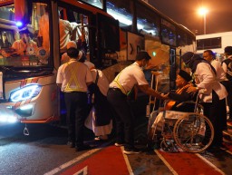 Kloter Pertama Debarkasi Surabaya Tiba di Bandara Juanda