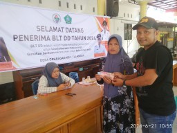Pemdes Grabagan, Tulangan Bagikan BLT-DD Periode April - Juni