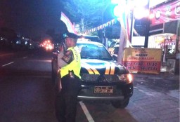 Melalui Blue Ligh Patrol, Polsek Denbar Ciptakan Stabilitas Kamtibmas Dikota Denpasar