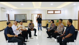 Berdialog Bersama Tokoh Agama, Kapolsek Denbar Pererat Silaturahmi Jaga Kamtibmas Kondusif