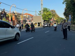 Polresta Denpasar Pengamanan Pendaftaran Paslon Pilkada Denpasar 2024