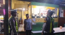 Cegah GK Di Malam Minggu: Polsek Dentim Intensifkan Pelaksanaan Blue Light Patrol