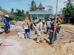 Pekon Madaraya Laksanakan Pembangunan Jalan Rabat Beton Tahap 2 Tahun 2024