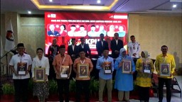 Rapat Pleno Terbuka Pengundian dan Pentapan Nomor Urut Paslon Bupati dan Wakil Bupati