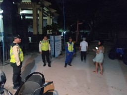 Sat Polairud Polresta Denpasar Gelar Patroli dan Dialogis dengan Security di Kawasan Pantai ITDC Nus