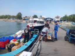 Menjelang Pilkada Serentak 2024, SATPOLAIRUD Polresta Denpasar Pos Serangan Gelar Patroli Dialogis d