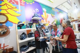 Binaan PLN Unjuk Gigi di INACRAFT on October Dorong Eksistensi UMKM di Mata Dunia