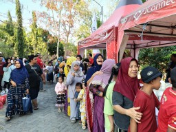 Ribuan Warga Tumpah Ruah Kunjungi JatimPhoria 2024 Dalam Rangka Puncak Hari Jadi Jawa TimurKe 79