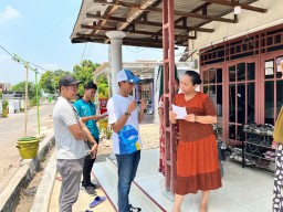 Grebek Cluster ICONNET Sapa Warga di Krembung Sidoarjo